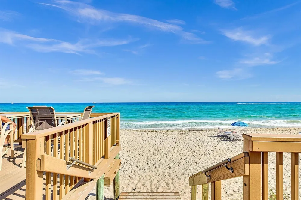 1150 HILLSBORO MILE #509 Hillsboro Beach, FL 33062