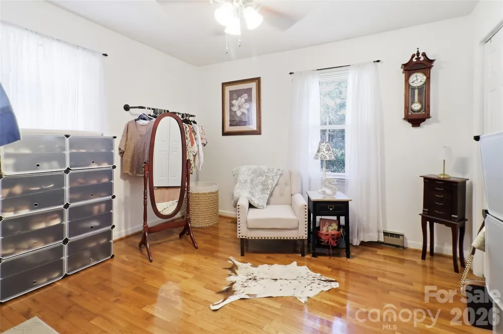 724 Hillcrest Drive Bessemer City, NC 28016