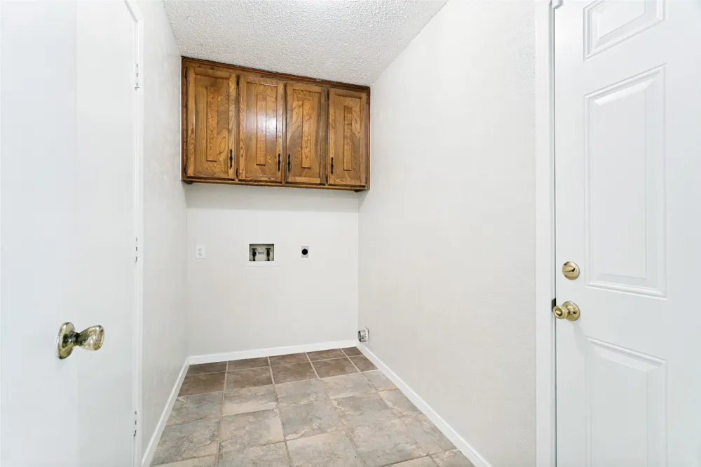 1117 S Thornbush Circle Arlington, TX 76013