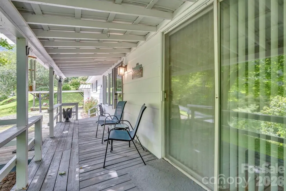 2850 Henson Creek Road Newland, NC 28657