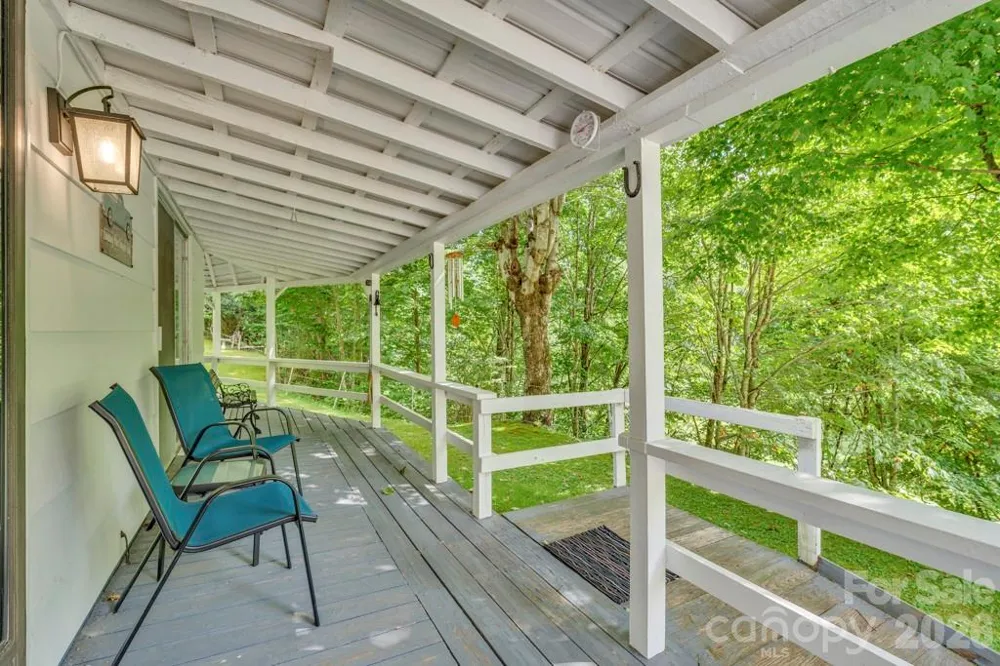2850 Henson Creek Road Newland, NC 28657