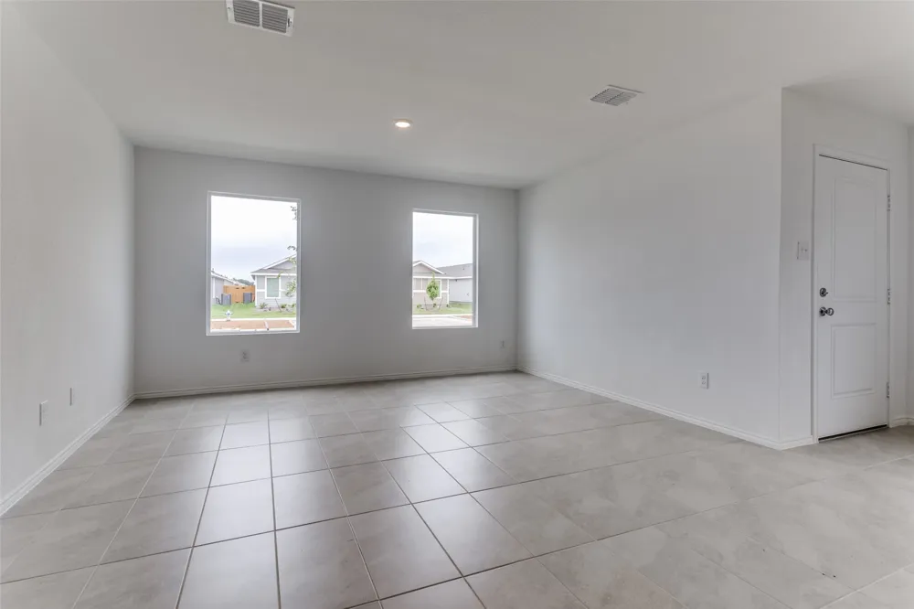 155 Sunflower Street Princeton, TX 75407