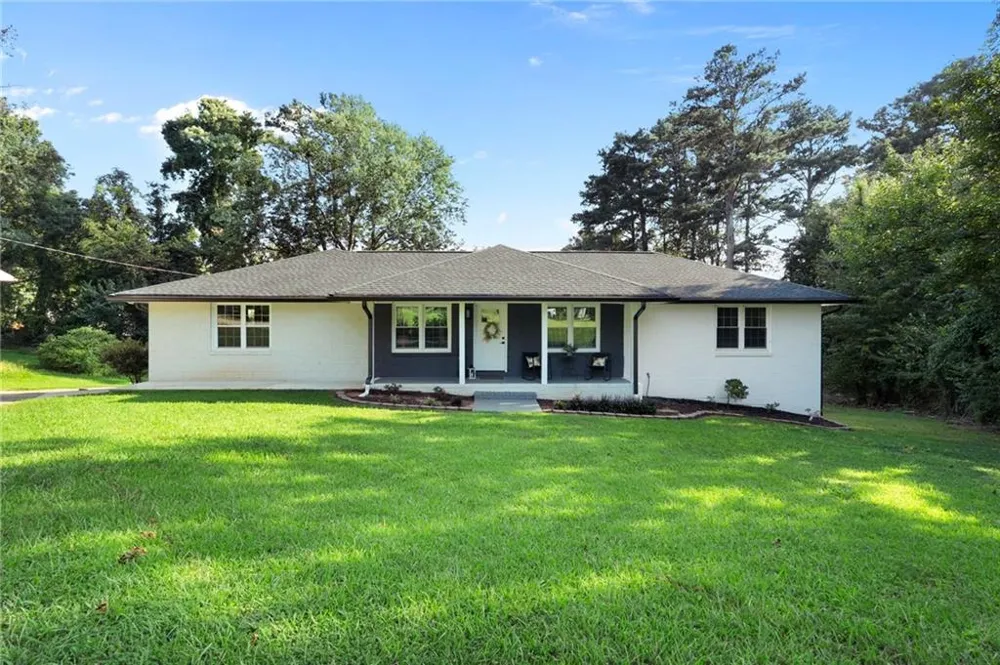 6371 Impala Circle Morrow, GA 30260