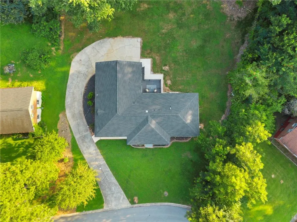 6371 Impala Circle Morrow, GA 30260