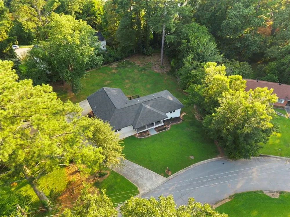 6371 Impala Circle Morrow, GA 30260