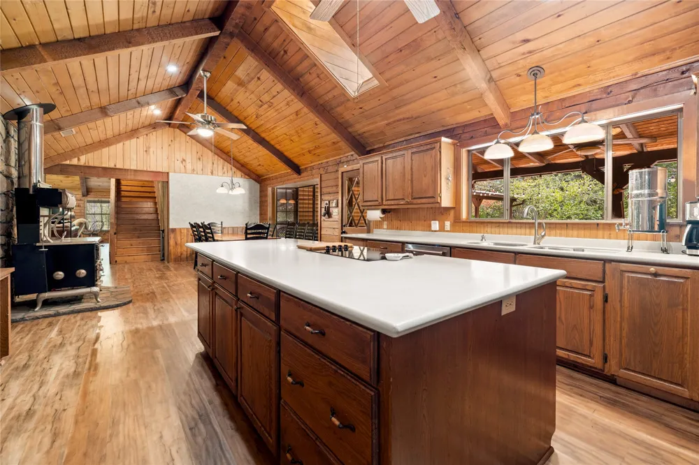 782 Rosie Wady Road Gladewater, TX 75647