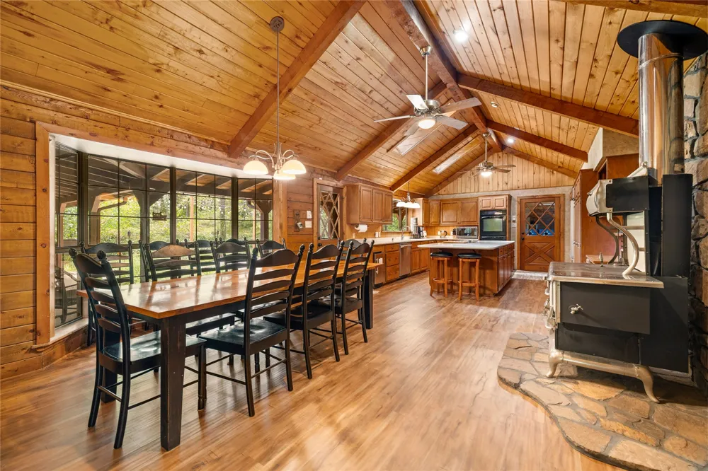 782 Rosie Wady Road Gladewater, TX 75647