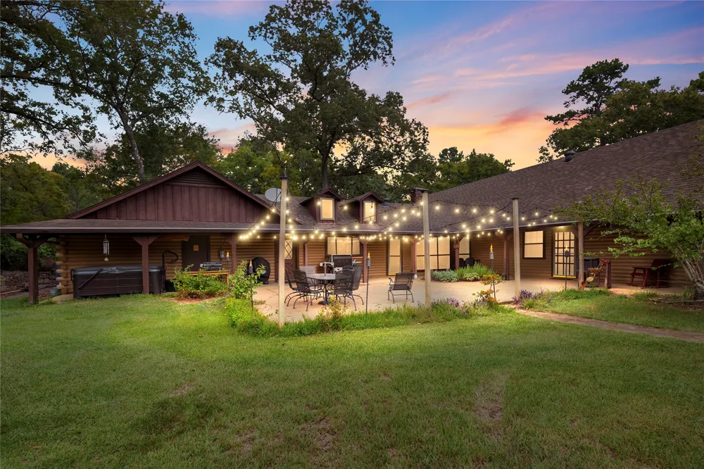 782 Rosie Wady Road Gladewater, TX 75647