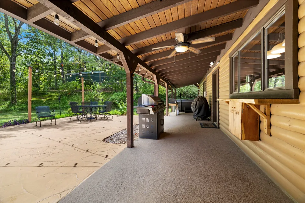 782 Rosie Wady Road Gladewater, TX 75647