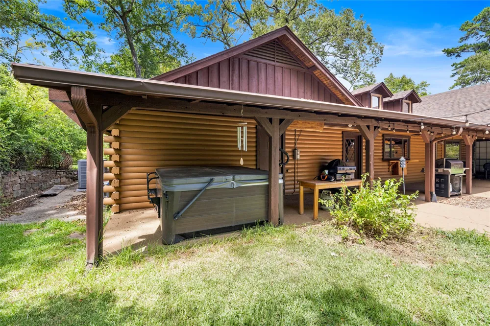 782 Rosie Wady Road Gladewater, TX 75647