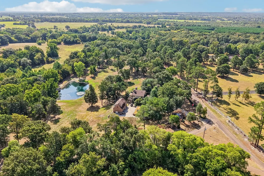111 Vz County Road 4133 Canton, TX 75103