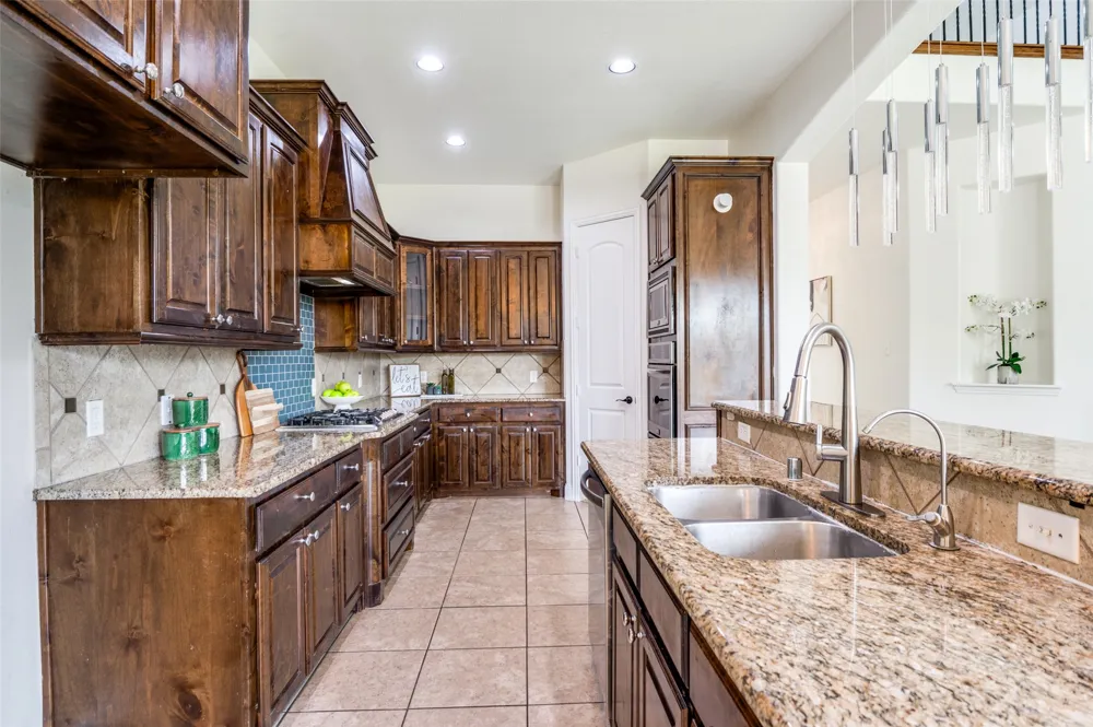 1191 Polo Heights Drive Frisco, TX 75033