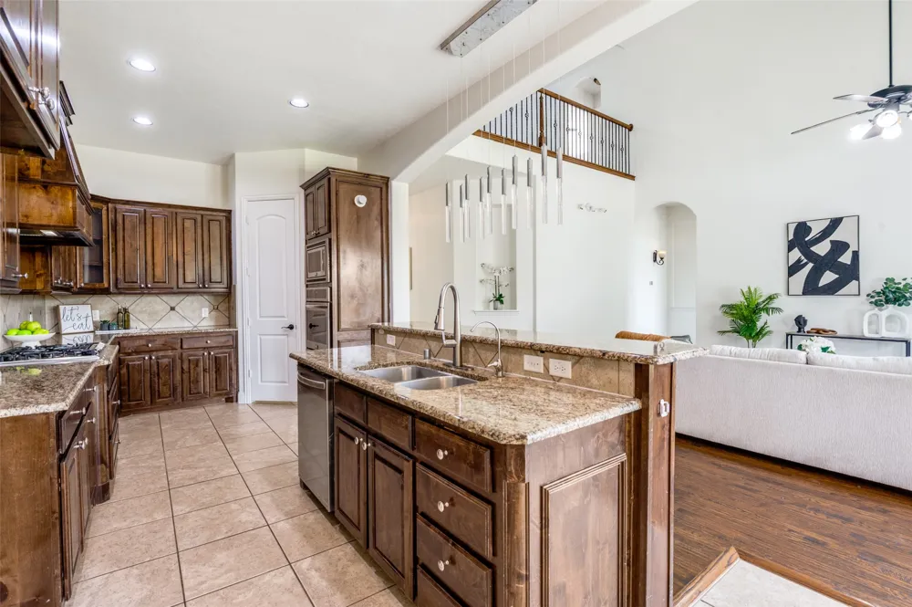 1191 Polo Heights Drive Frisco, TX 75033