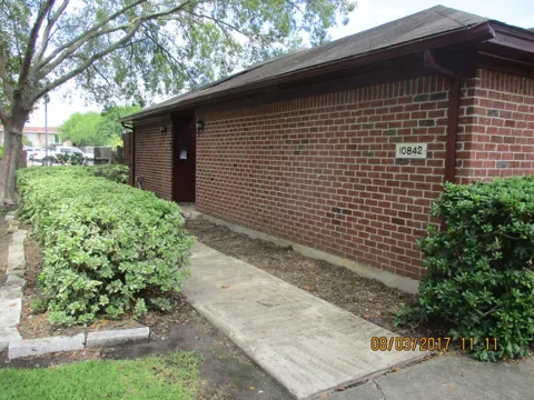 10842 Lynbrook Drive #a