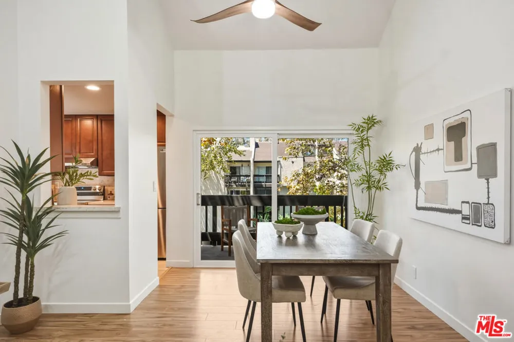 7306 Summertime Lane Culver City, CA 90230
