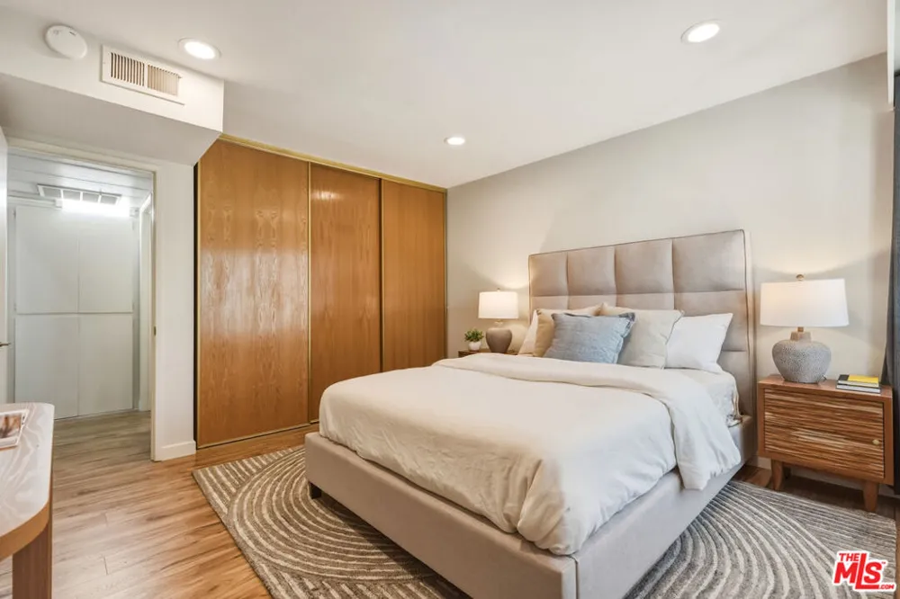 7306 Summertime Lane Culver City, CA 90230