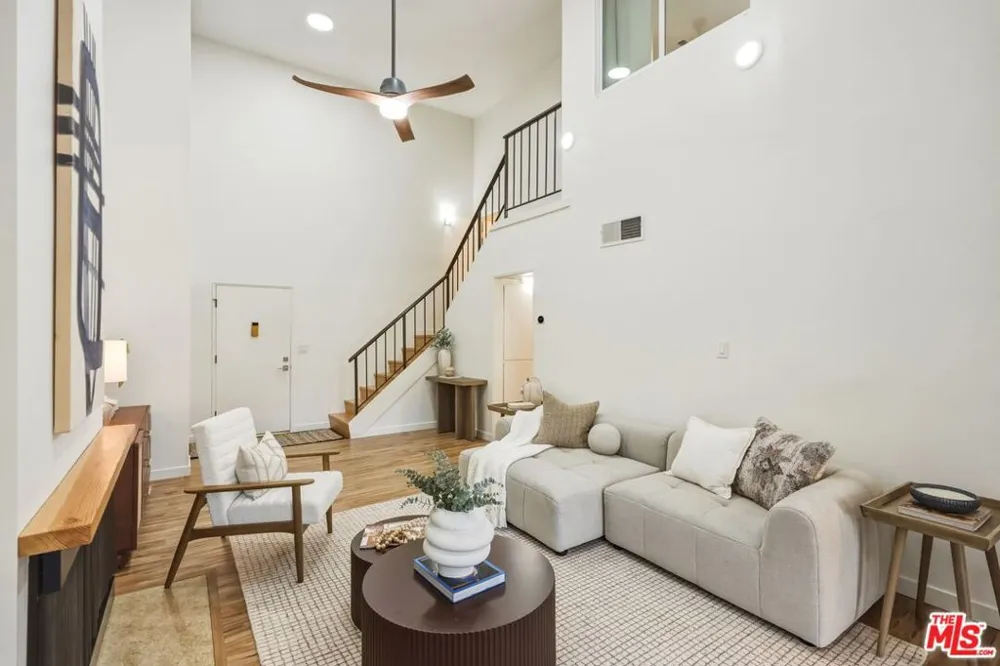 7306 Summertime Lane Culver City, CA 90230