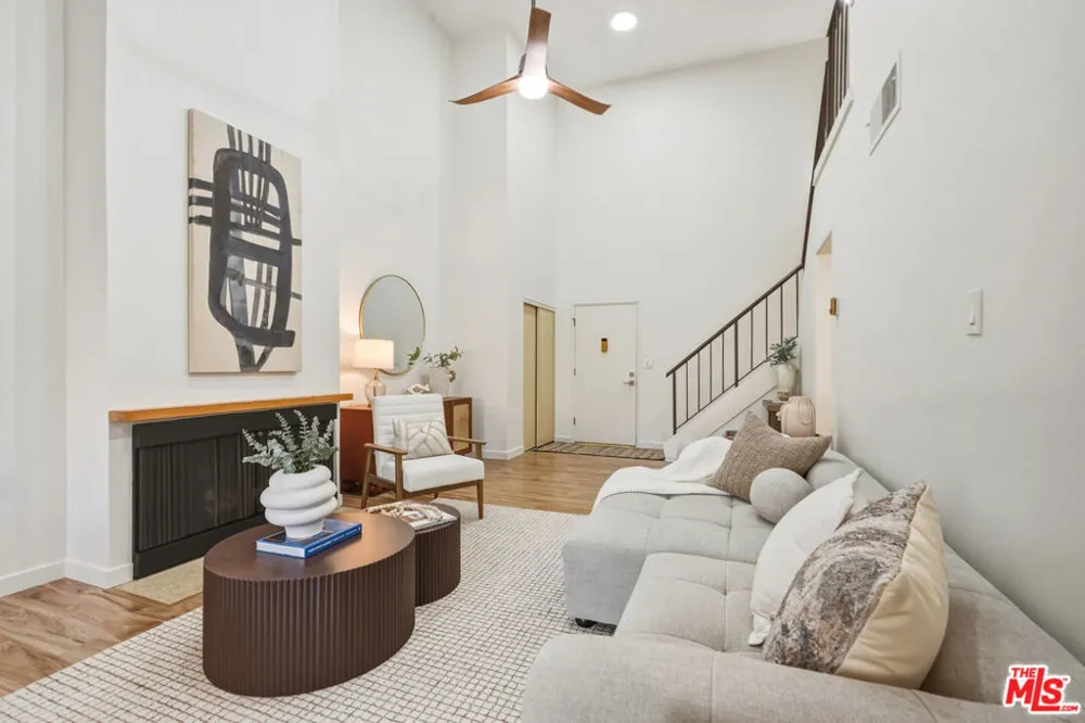 7306 Summertime Lane Culver City, CA 90230