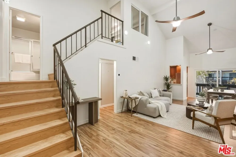 7306 Summertime Lane Culver City, CA 90230