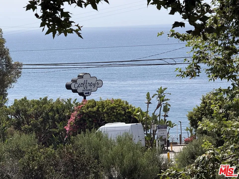 27355 Pacific Coast Highway Malibu, CA 90265