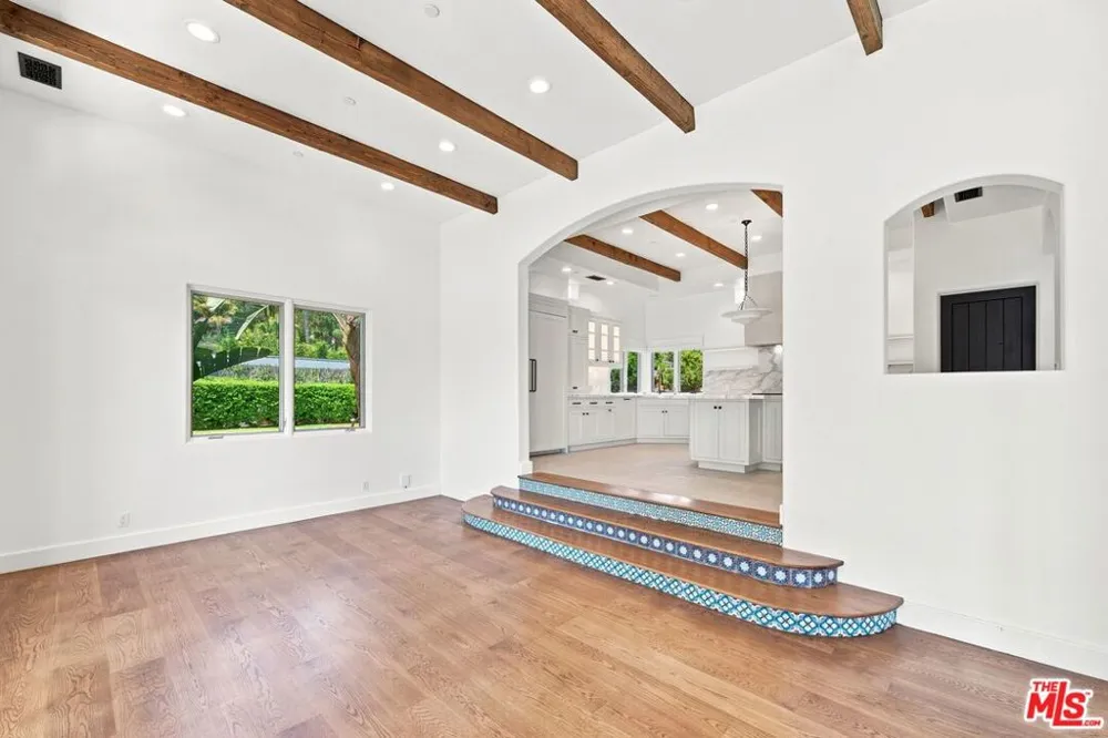 27355 Pacific Coast Highway Malibu, CA 90265