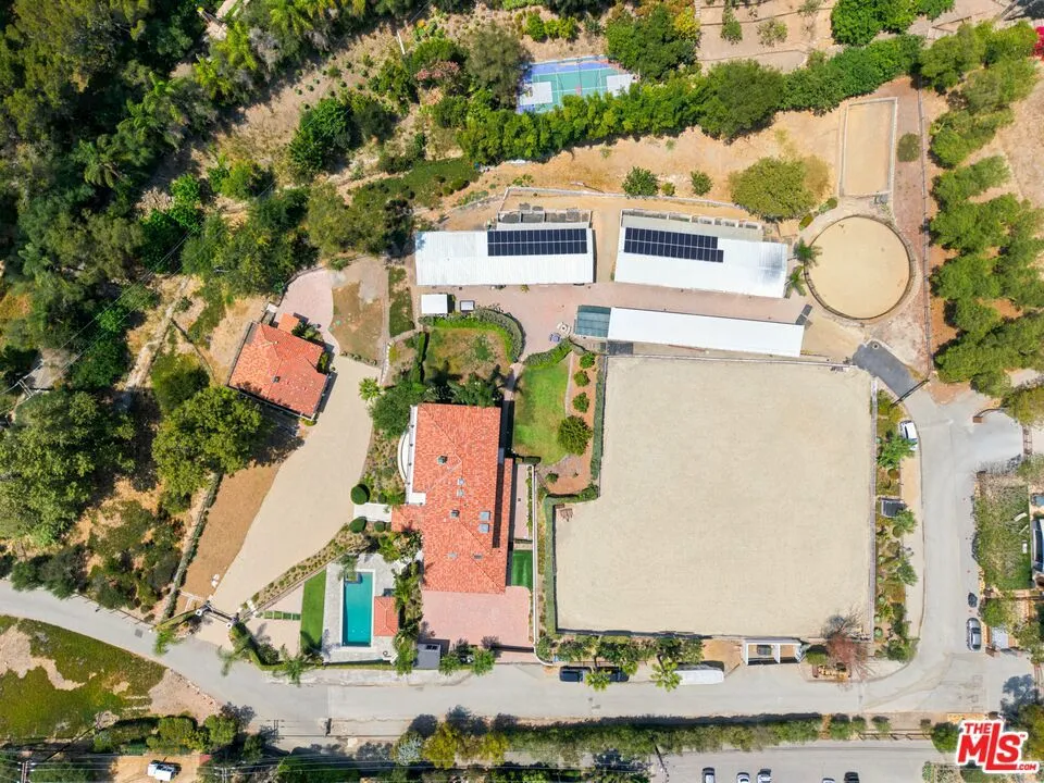 27355 Pacific Coast Highway Malibu, CA 90265