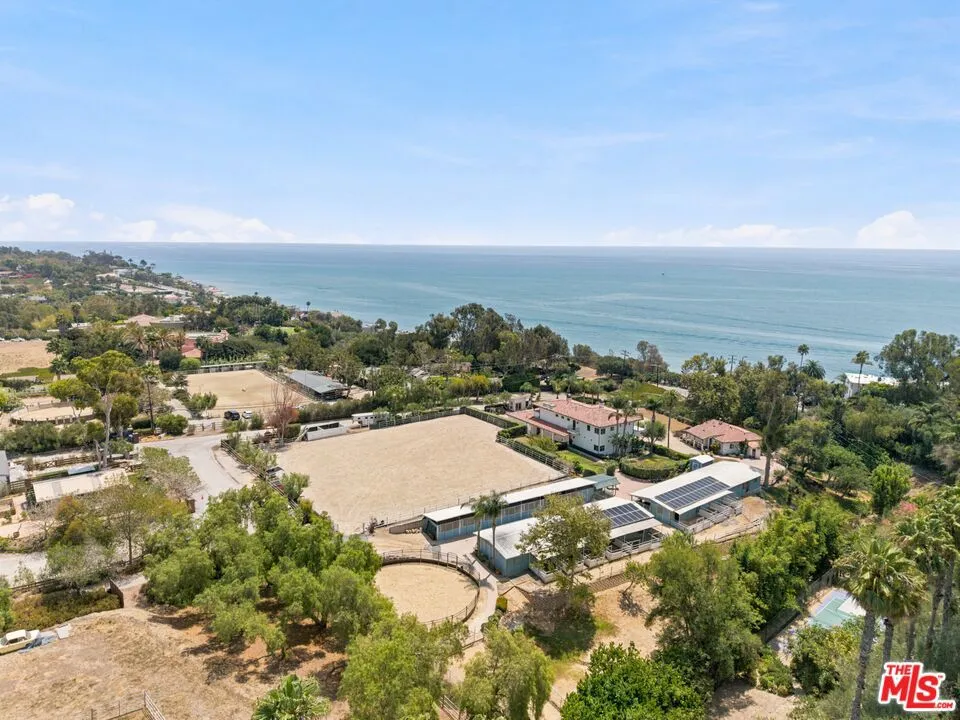 27355 Pacific Coast Highway Malibu, CA 90265