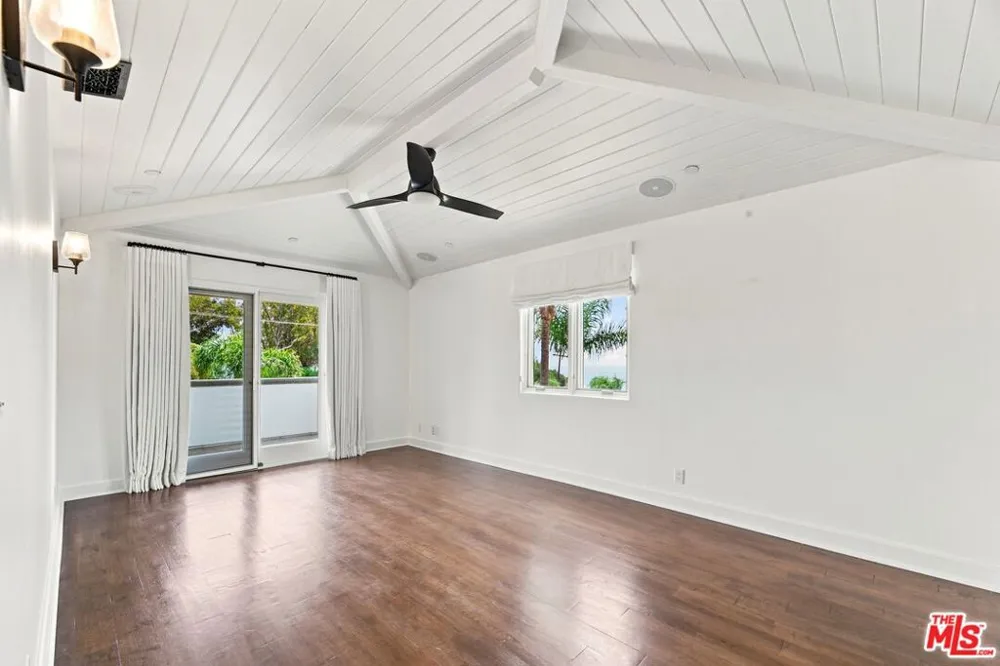 27355 Pacific Coast Highway Malibu, CA 90265