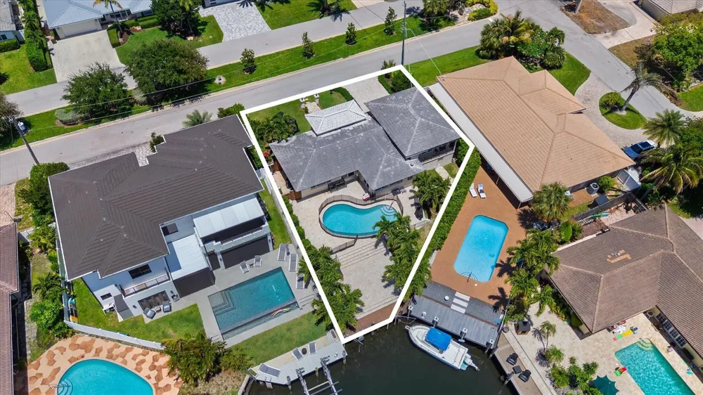 2948 NE 35th Court Lighthouse Point, FL 33064