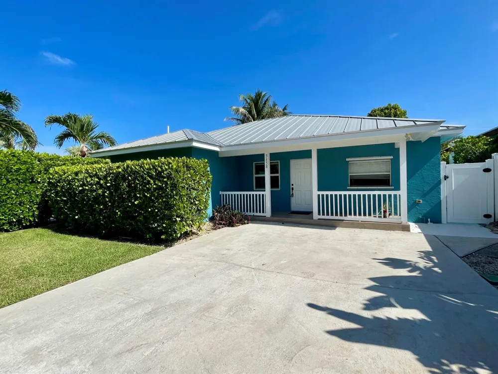 3458 Canal Court Jupiter, FL 33469