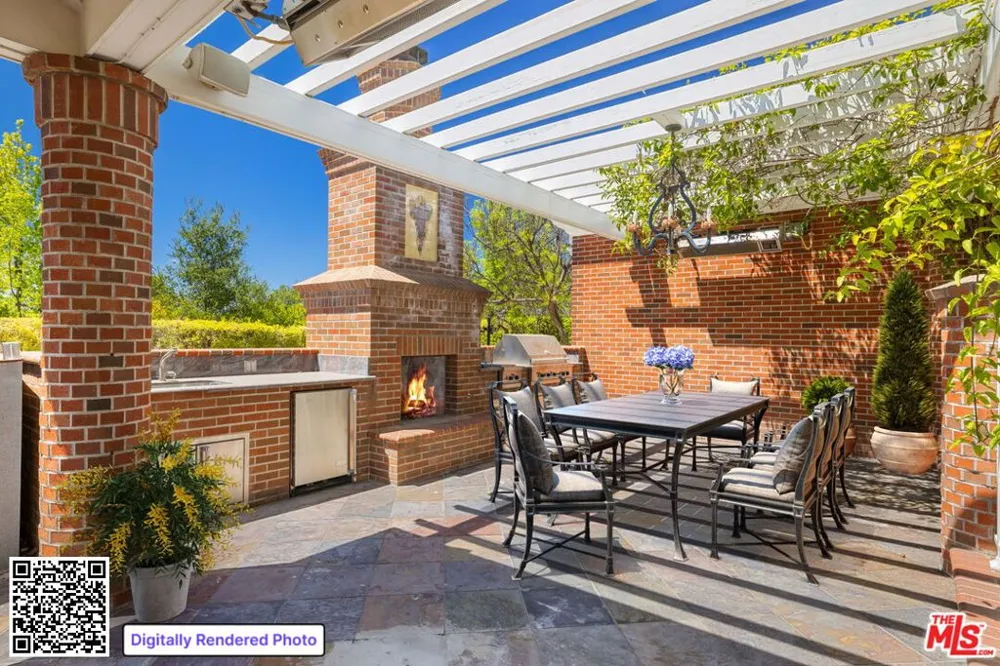 25045 Jim Bridger Road Hidden Hills, CA 91302