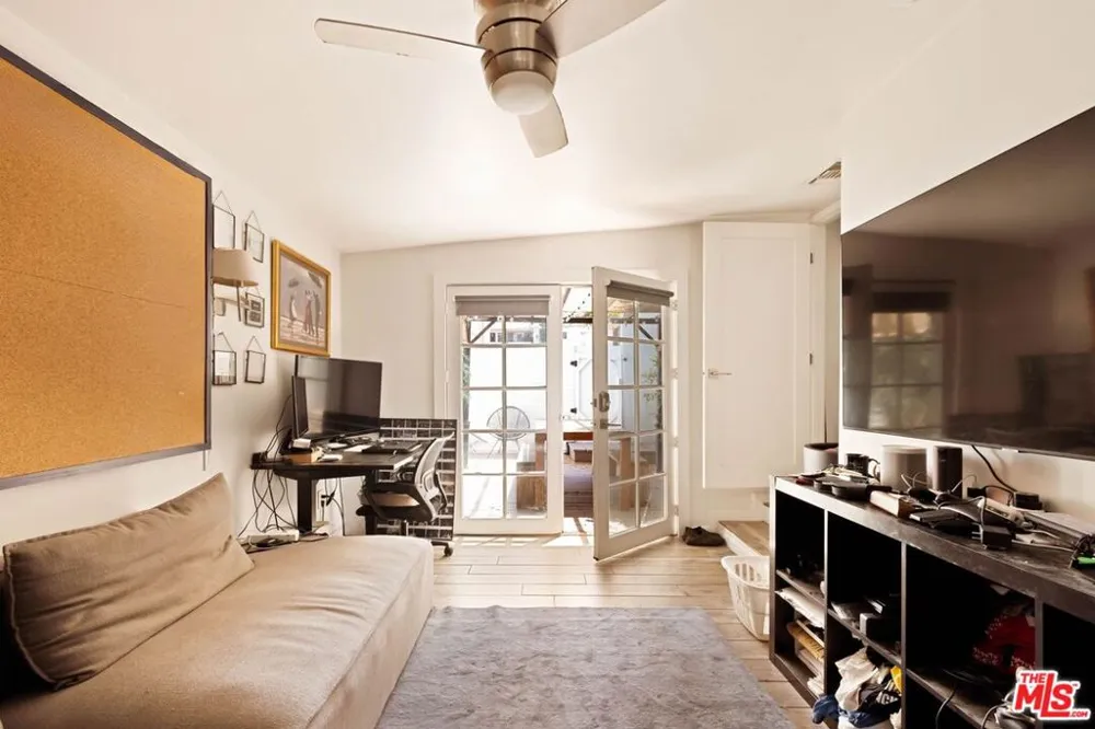 5815 Franklin Avenue Los Angeles, CA 90028