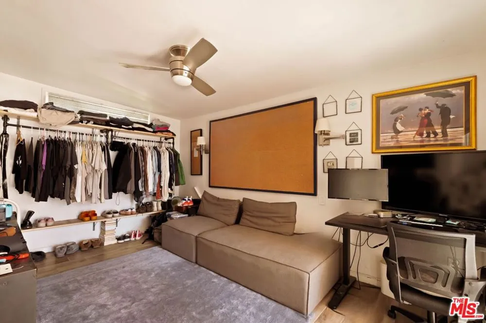 5815 Franklin Avenue Los Angeles, CA 90028