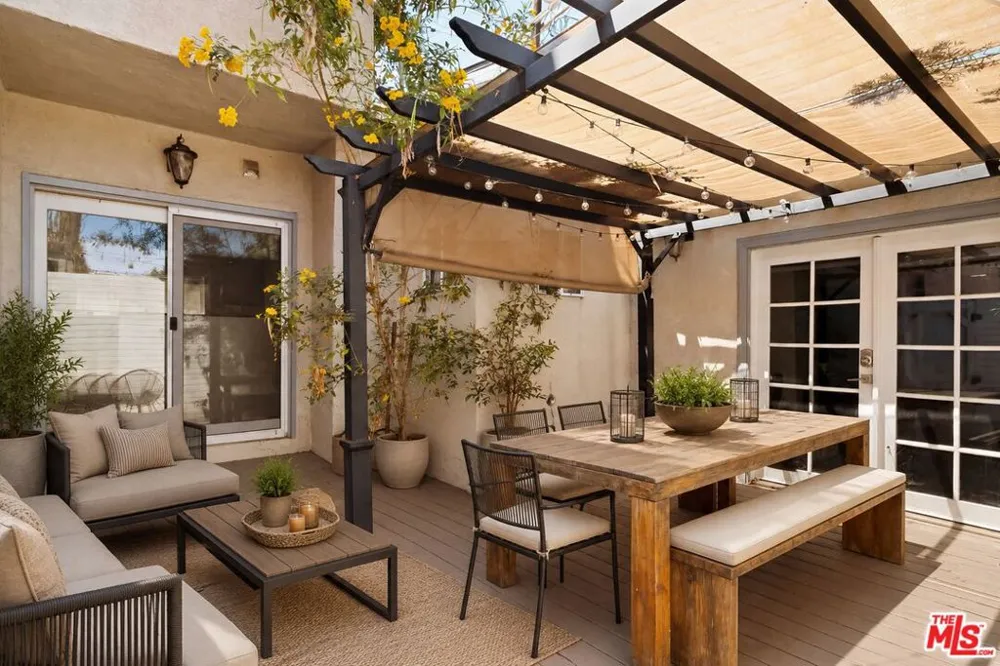 5815 Franklin Avenue Los Angeles, CA 90028