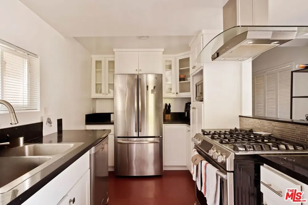 5815 Franklin Avenue Los Angeles, CA 90028