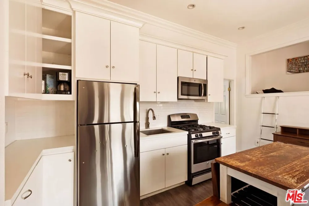 5815 Franklin Avenue Los Angeles, CA 90028