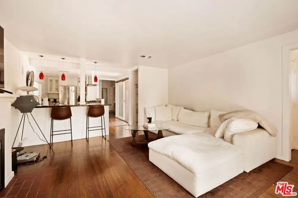 5815 Franklin Avenue Los Angeles, CA 90028