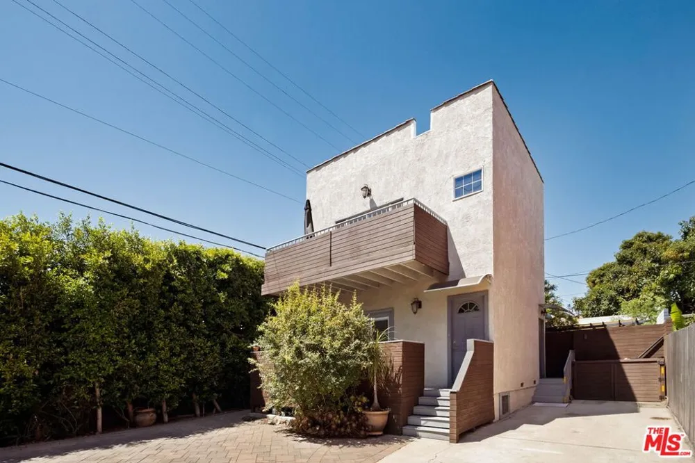5815 Franklin Avenue Los Angeles, CA 90028