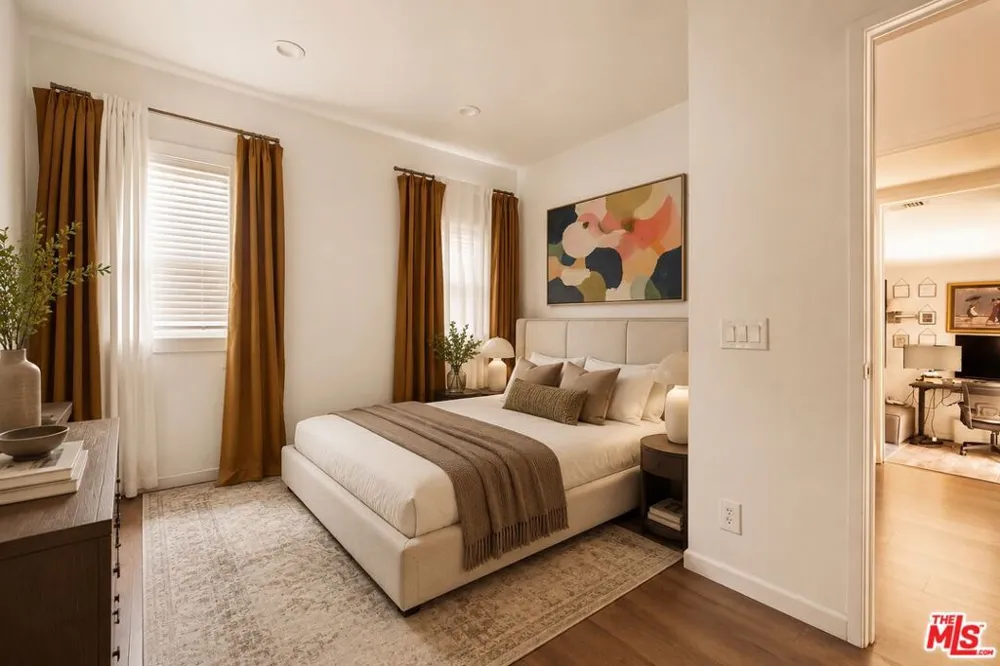 5815 Franklin Avenue Los Angeles, CA 90028