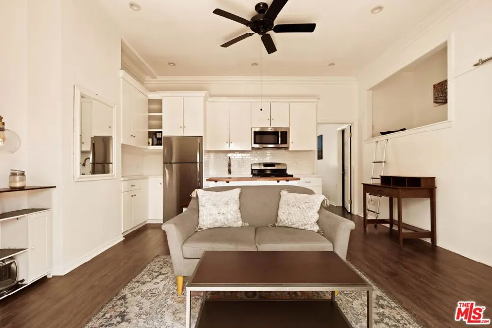 5815 Franklin Avenue Los Angeles, CA 90028