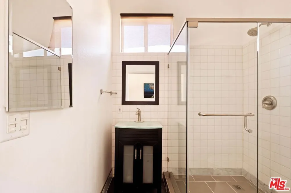 5815 Franklin Avenue Los Angeles, CA 90028