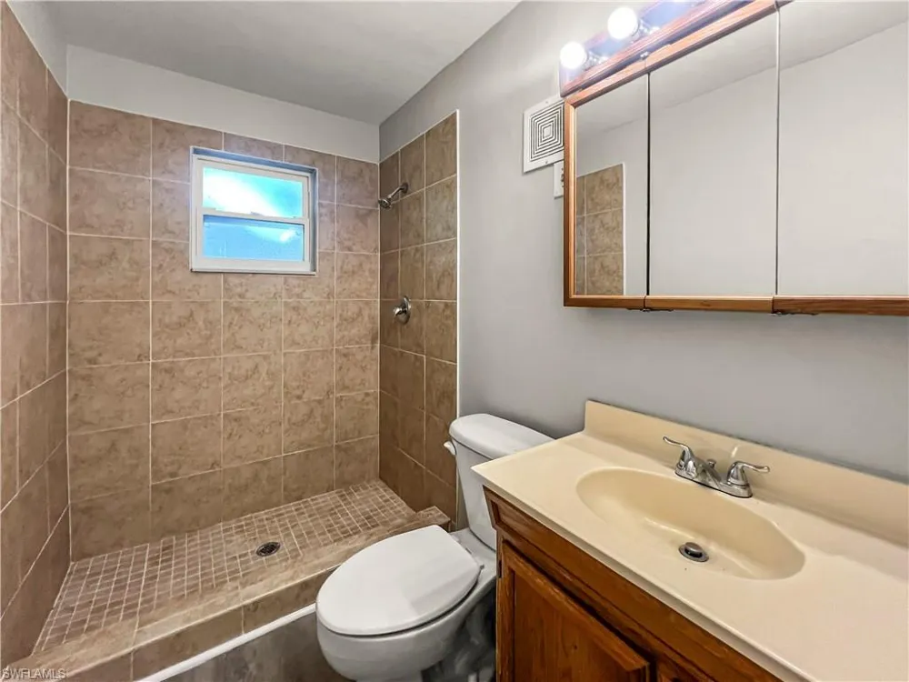 4511 SE 5th Place #A Cape Coral, FL 33904