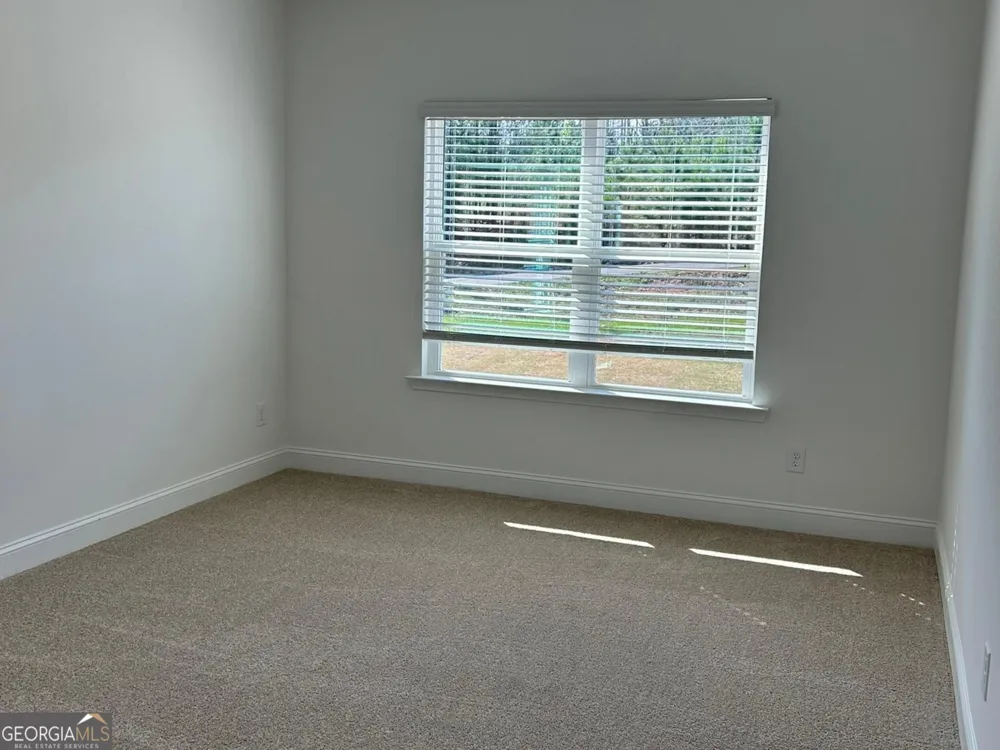 1037 Holliday Pass Griffin, GA 30223