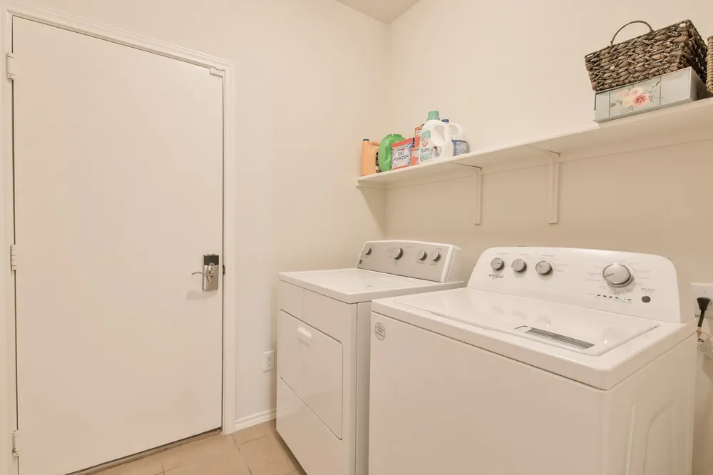 120 Palm Drive Buda, TX 78610