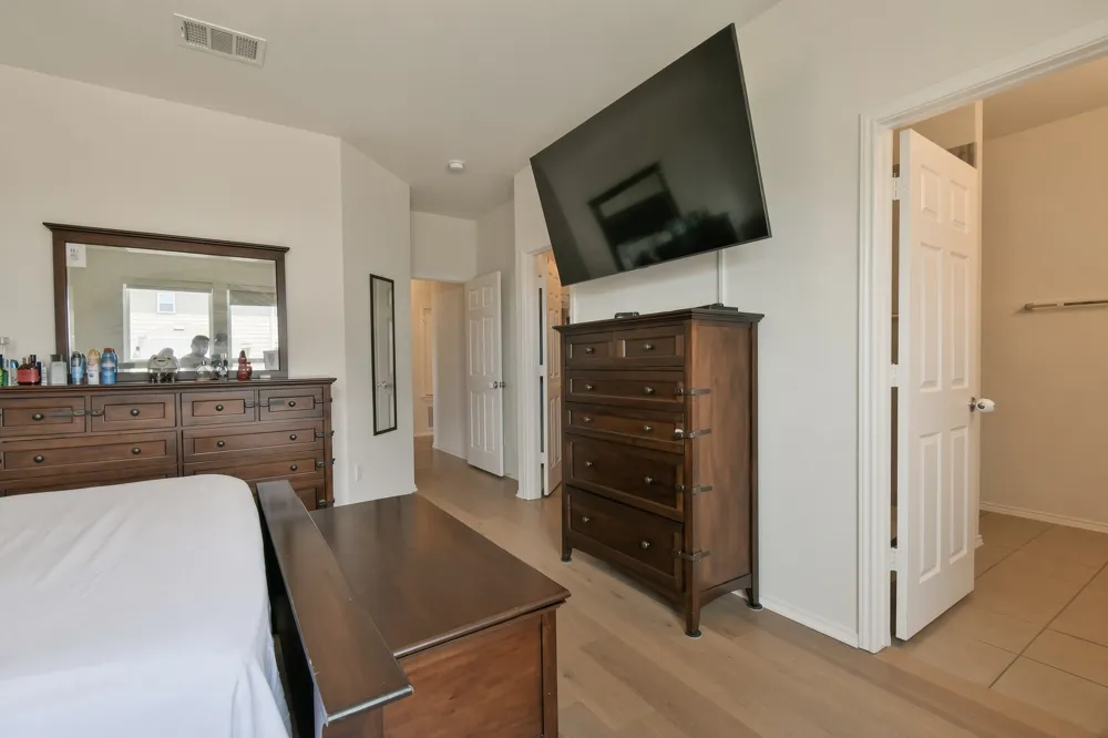 120 Palm Drive Buda, TX 78610