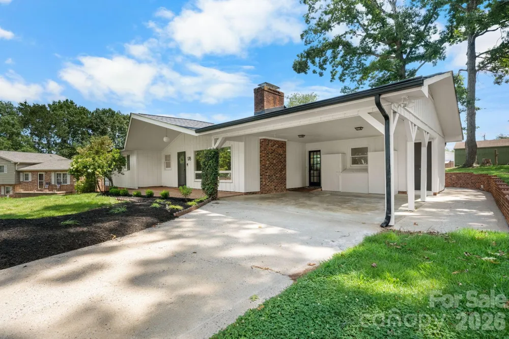 178 Trailwood Drive Forest City, NC 28043