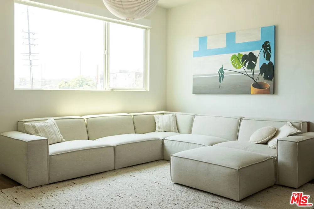 1557 Verbena Way Los Angeles, CA 90041