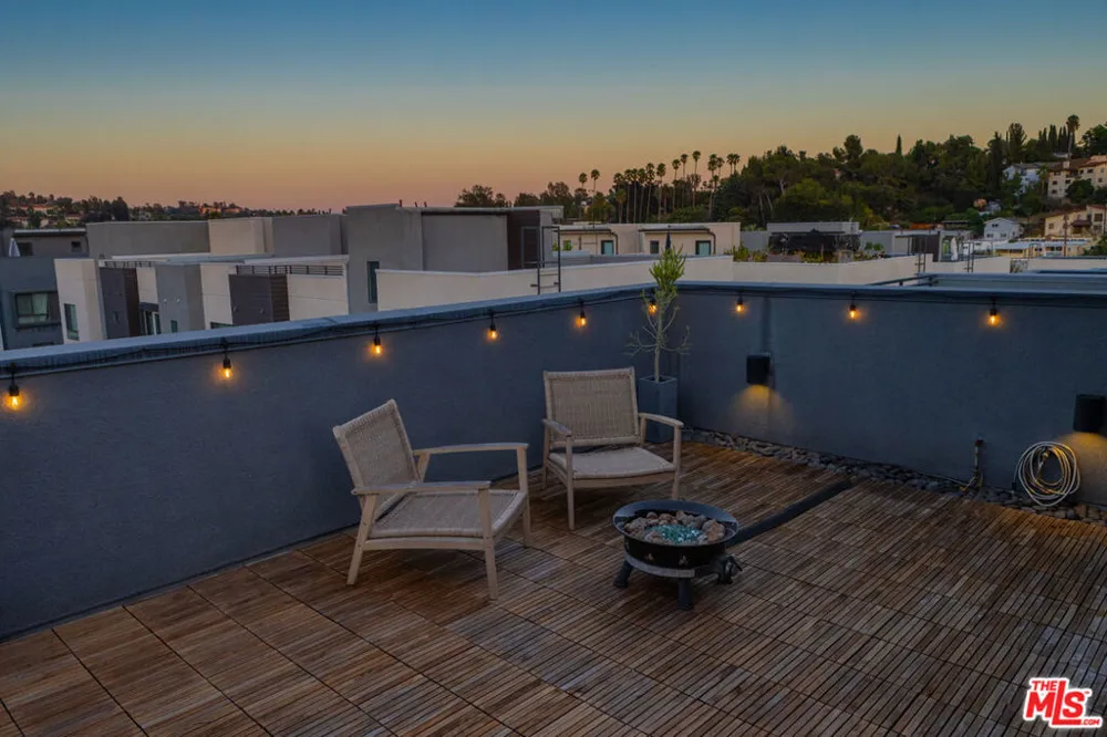 1557 Verbena Way Los Angeles, CA 90041