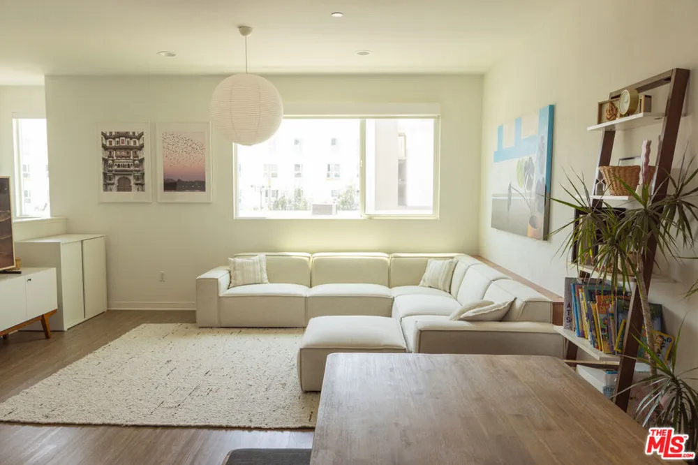 1557 Verbena Way Los Angeles, CA 90041