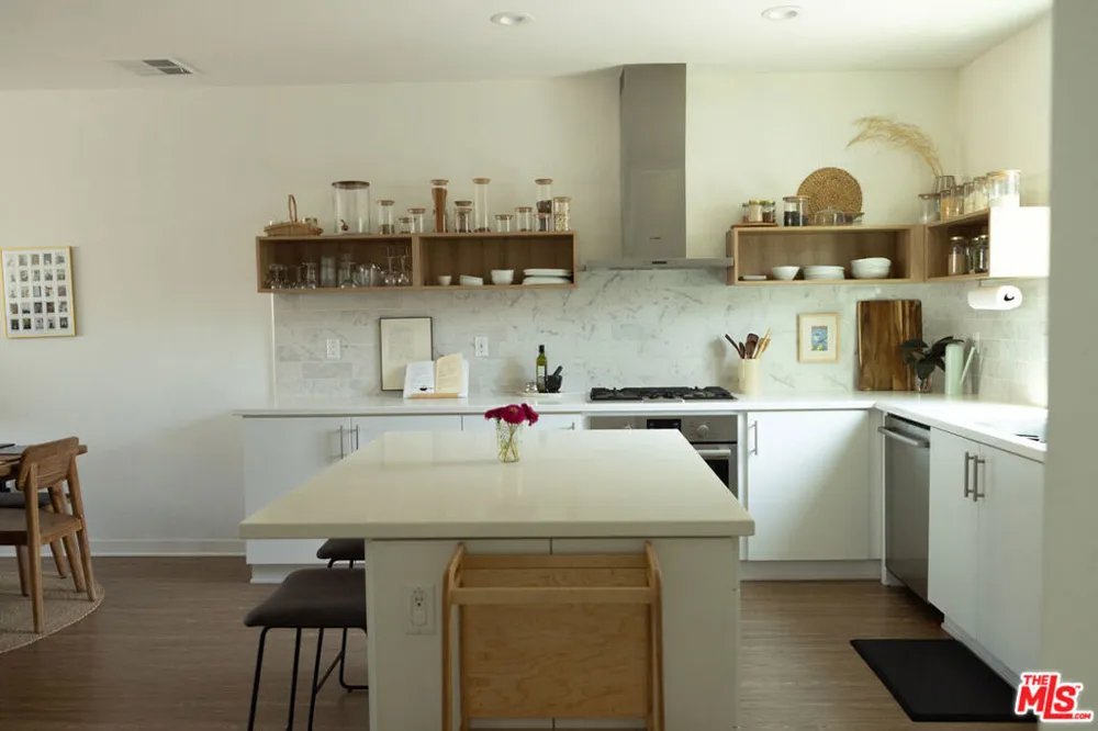 1557 Verbena Way Los Angeles, CA 90041